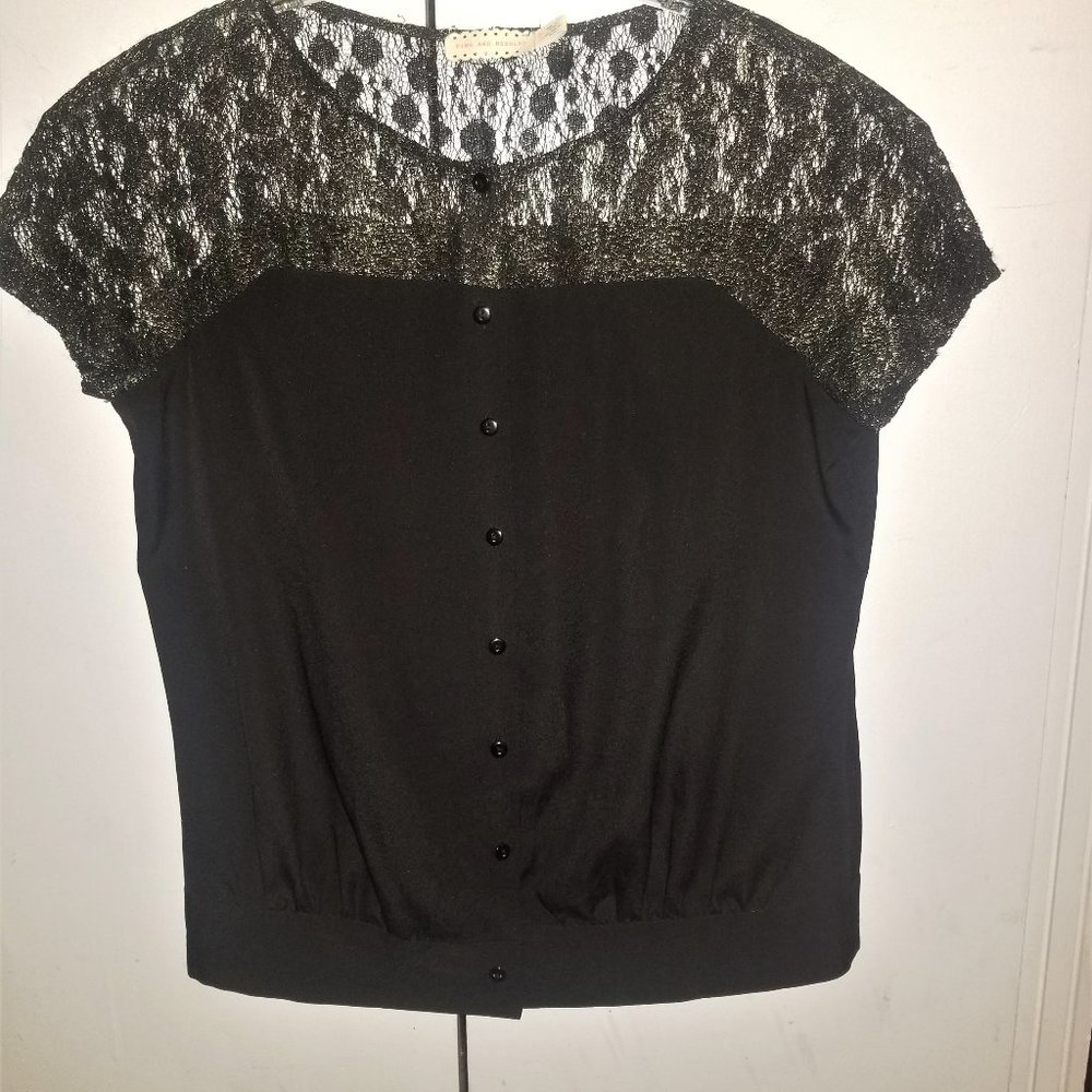 5 for $25! Black/Gold-Lace Cap Sleeve Blouse - S